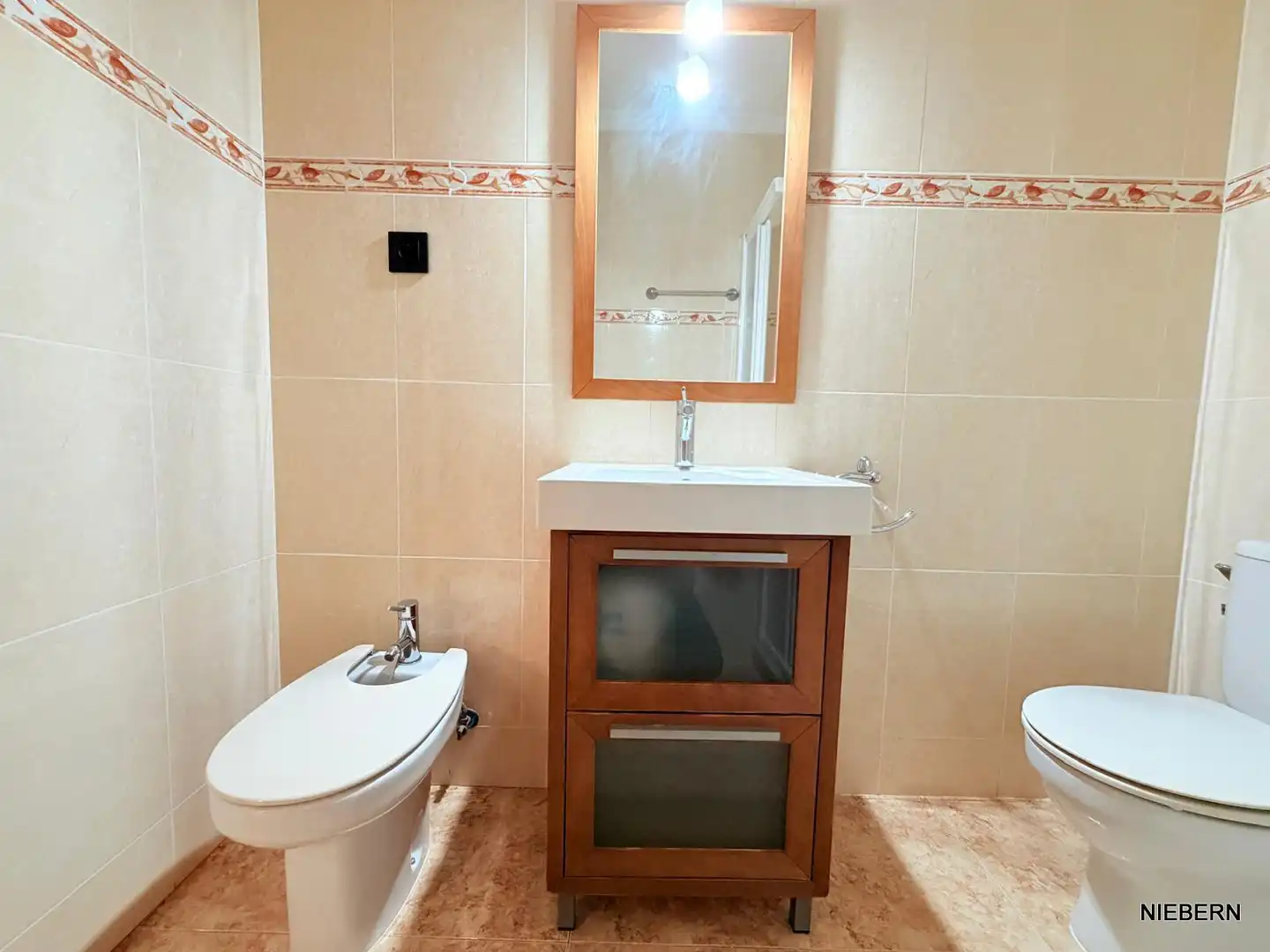Baño de Piso de alquiler en Cartagena con Aire acondicionado, Amueblado y Horno