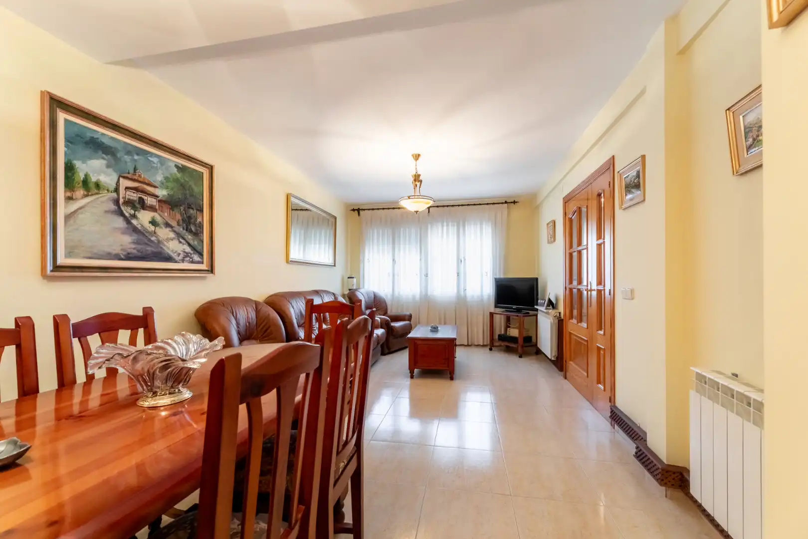 Sala de estar de Casa adosada en venta en Chiloeches con Calefacción y Balcón