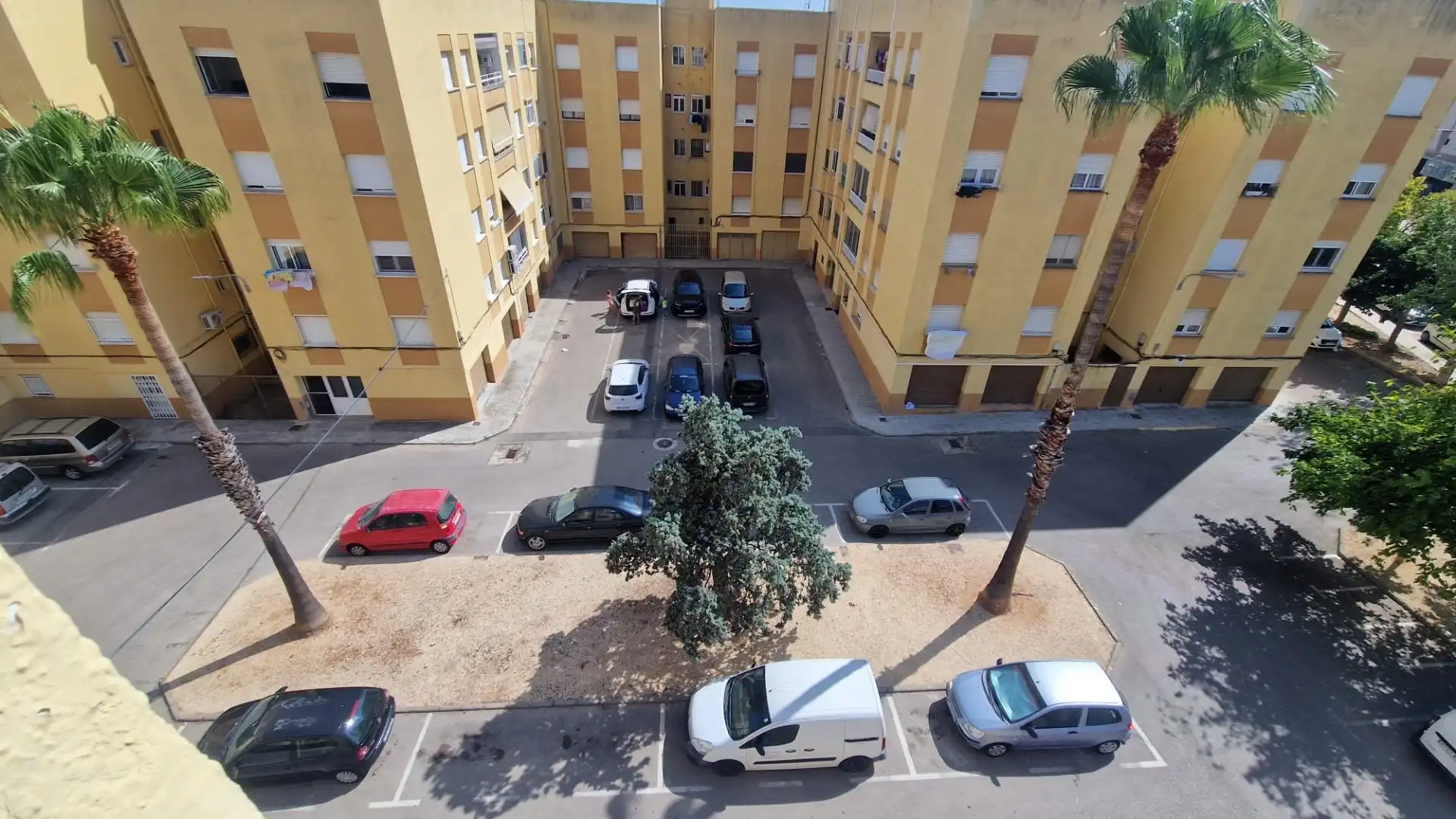 Aparcament de Pis en venda en La Ràpita amb Terrassa
