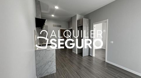 Foto 3 de Piso de alquiler en Menorca, Humanes de Madrid, Madrid