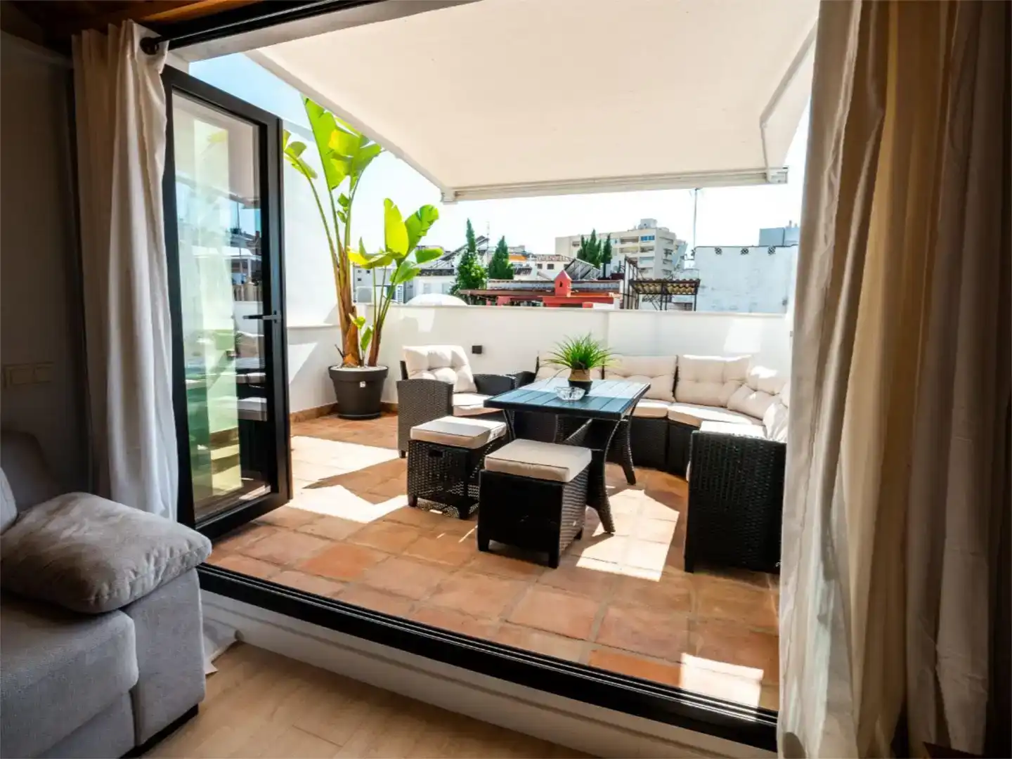 Terrace of Flat for rent in Marbella  with Air Conditioner, Parquet flooring and Swimming Pool