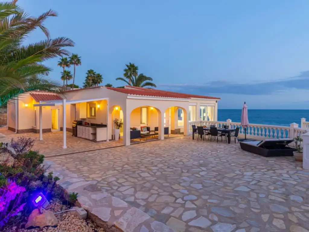 Houses for sale in Carrer d'Holanda, 12, Pueblo Español - Coveta Fumá