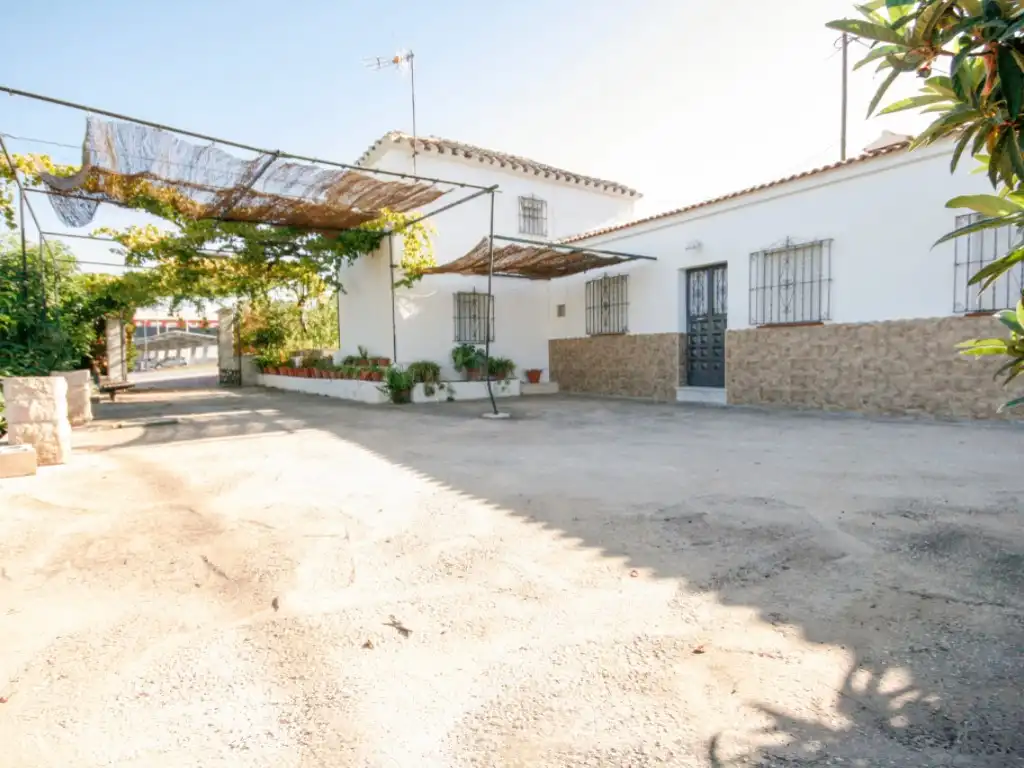 Vista exterior de Casa o chalet en venta en Coín