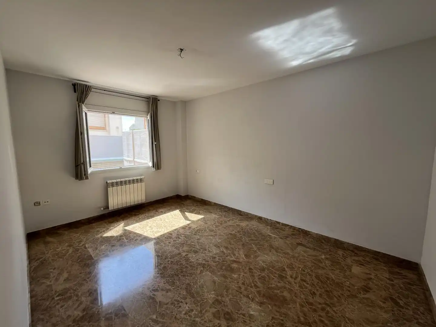 Flat for rent in del Pi, Nucli Urbà