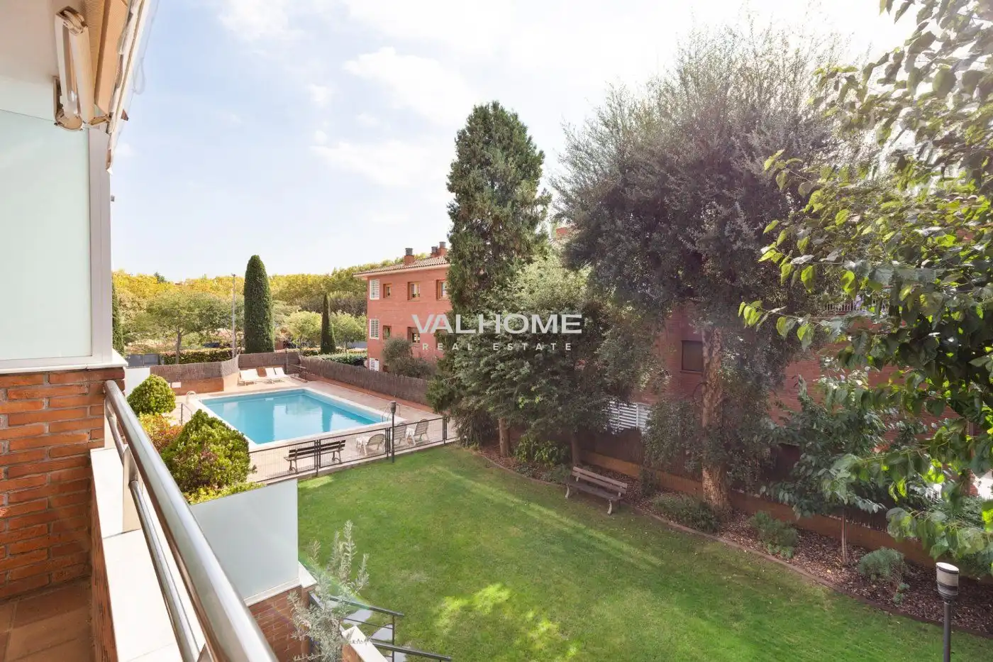 Jardín de Piso en venta en Sant Cugat del Vallès con Aire acondicionado, Calefacción y Parquet