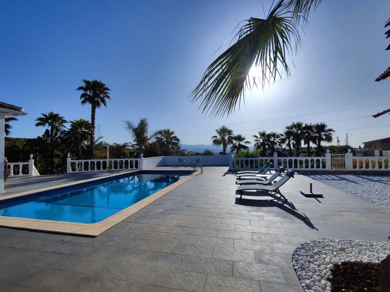 Piscina de Casa o chalet en venta en Alhaurín de la Torre con Aire acondicionado, Calefacción y Jardín privado