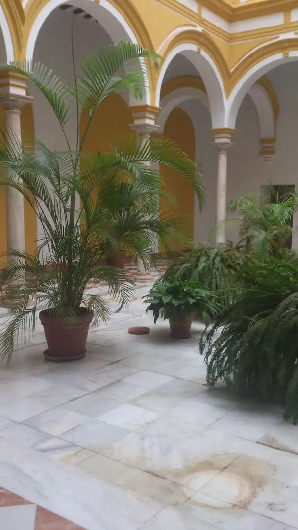 Piso de alquiler en Sevilla con Aire acondicionado, Calefacción y Horno