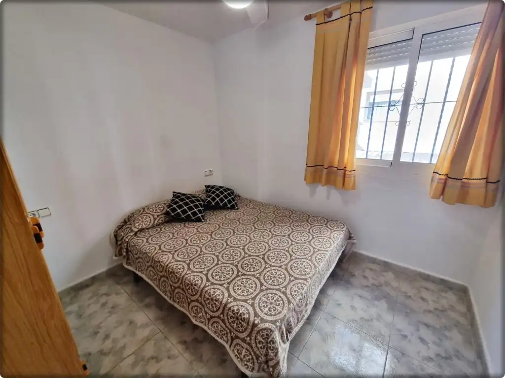 Apartamento en venta en Piles
