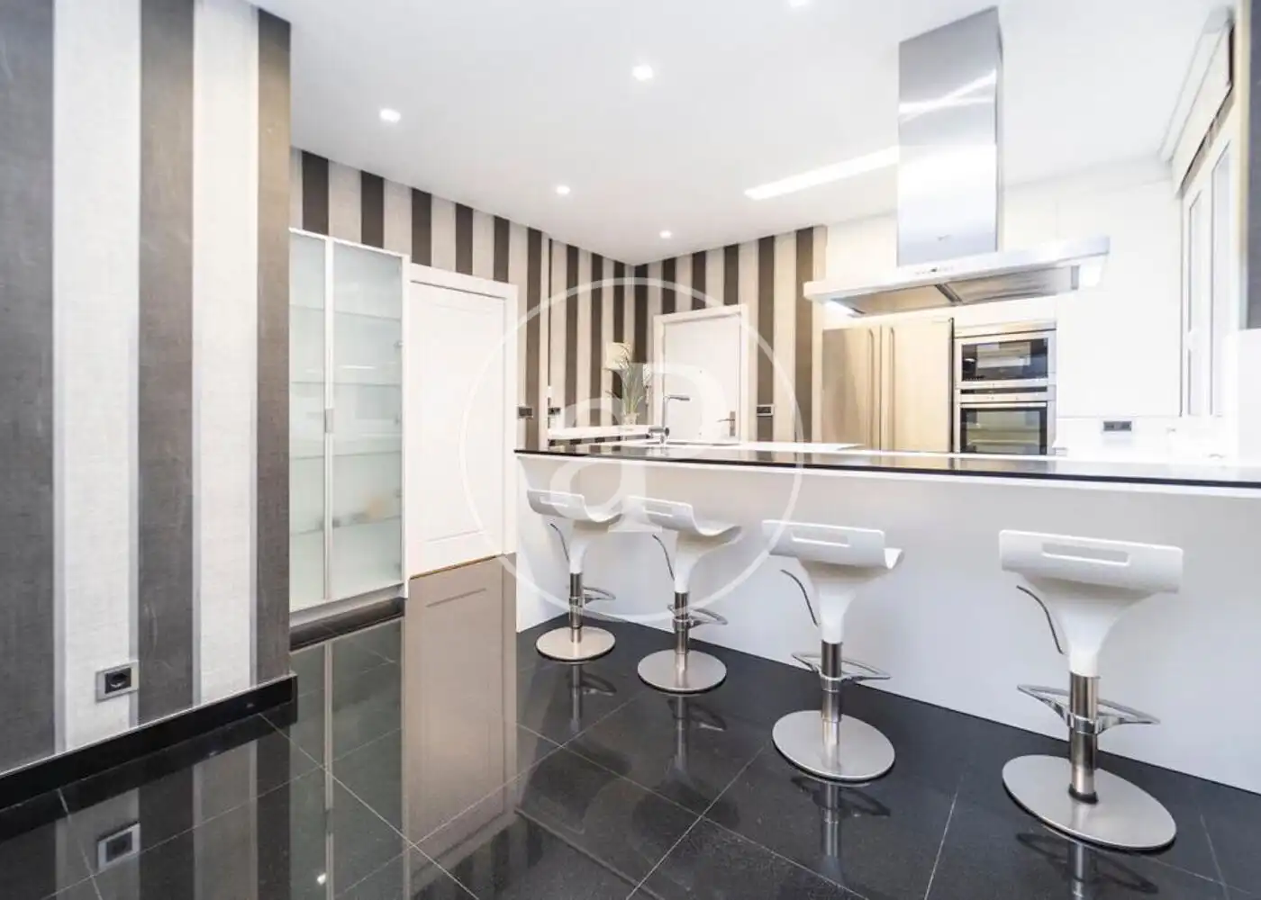 Cocina de Piso de alquiler en Madrid con Aire acondicionado y Calefacción