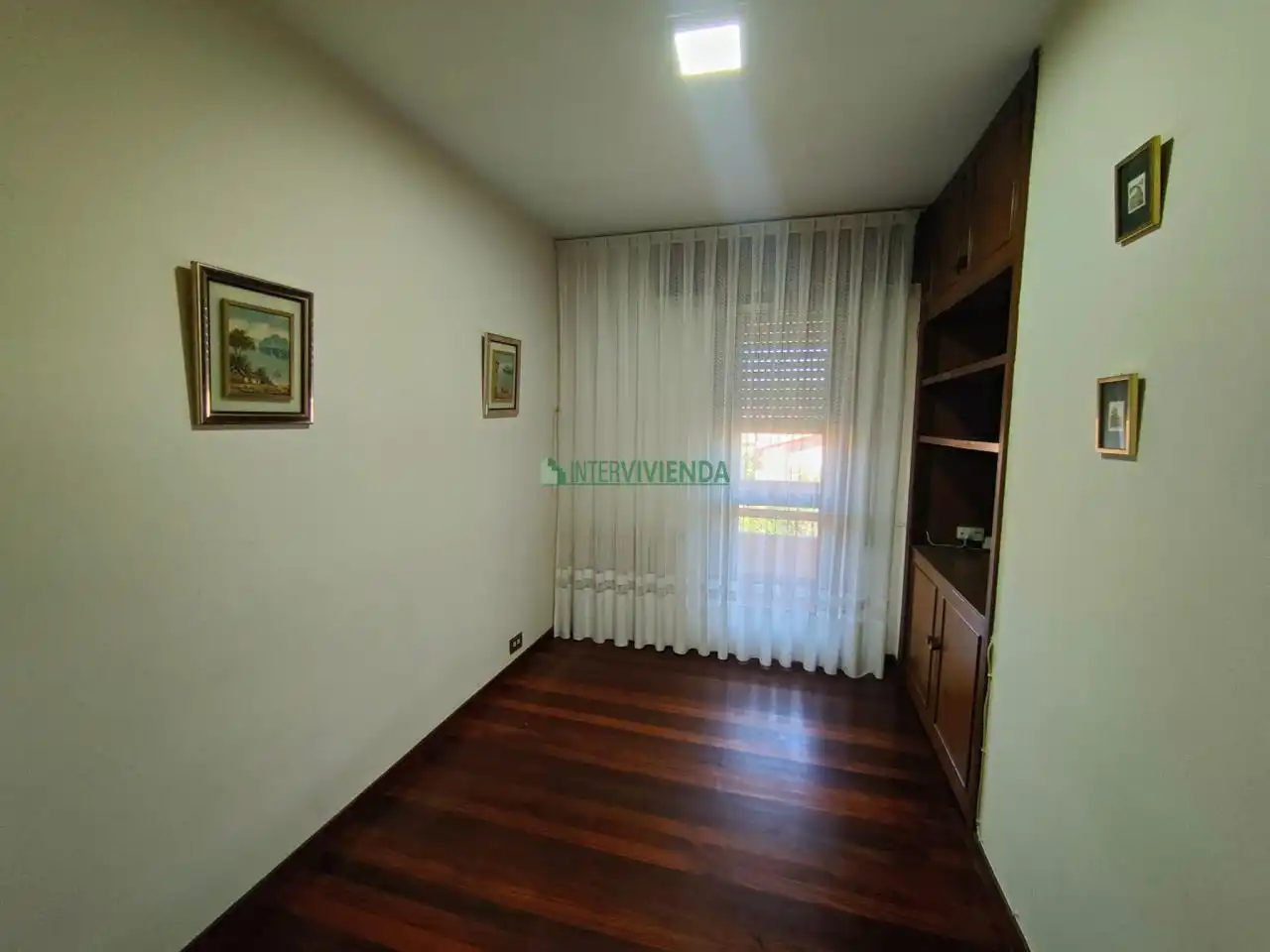 Habitación de Casa o chalet en venta en Vigo  con Calefacción, Jardín privado y Terraza