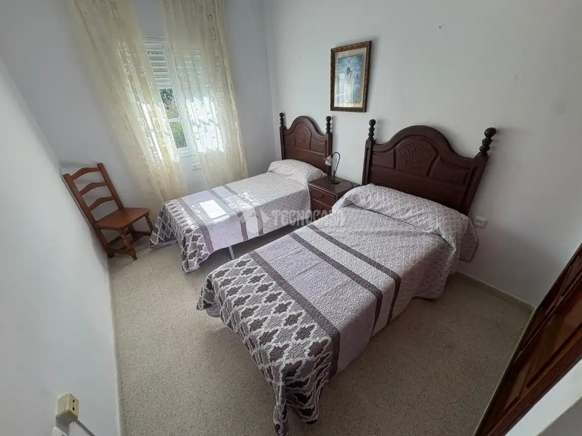 Dormitori de Casa o xalet en venda en Bonanza - Avda de Huelva - Barrio Andalucia
