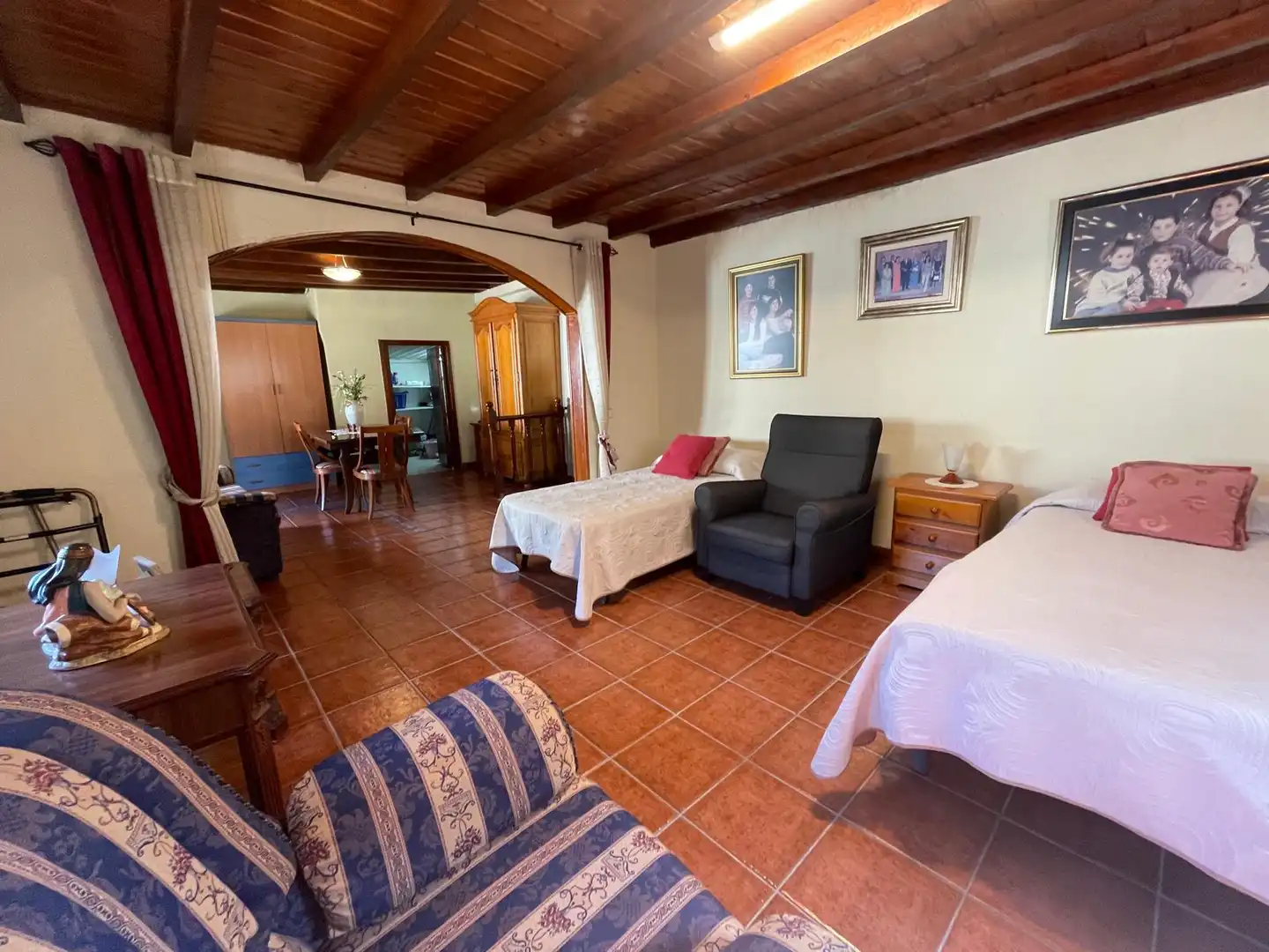 Sala d'estar de Casa o xalet en venda en Malgrat de Mar amb Calefacció, Jardí privat i Terrassa