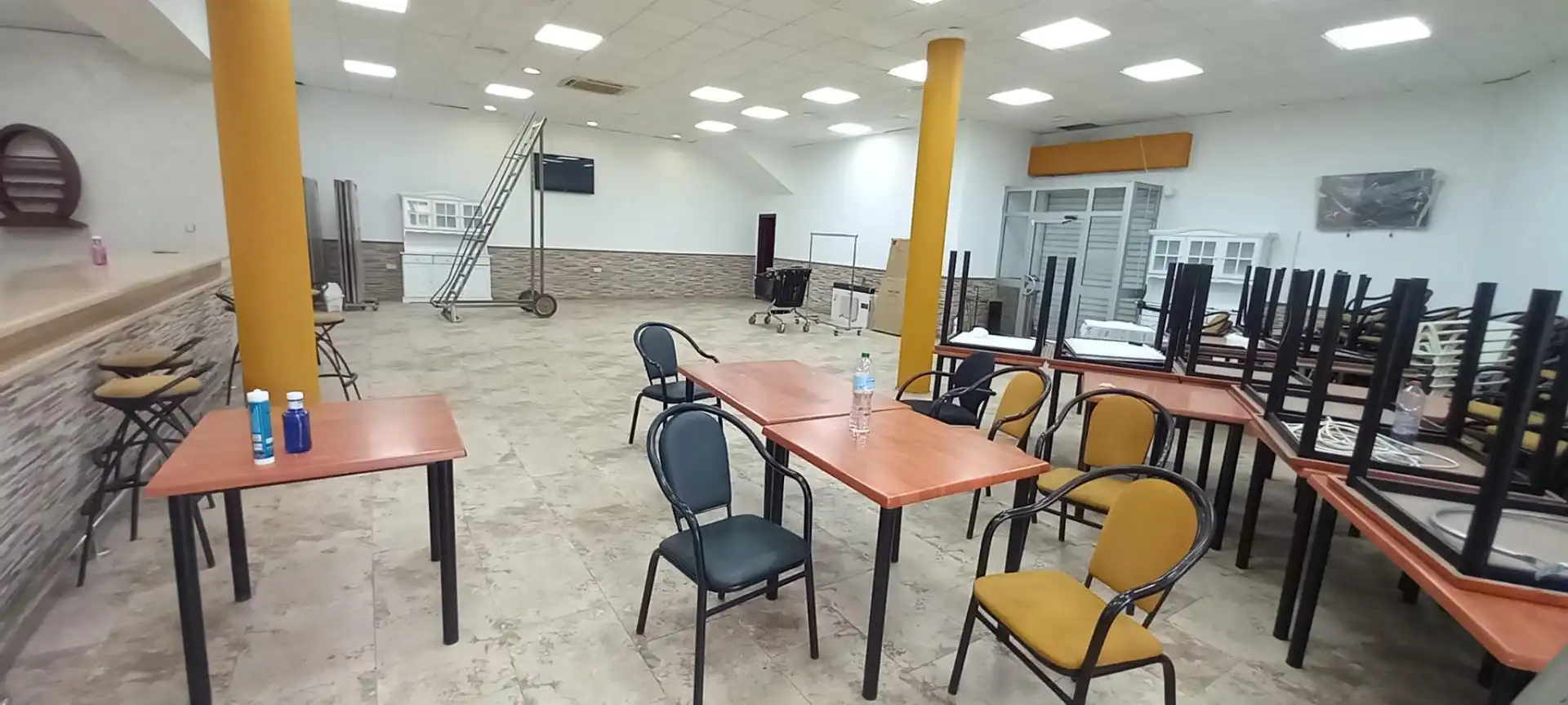 Industrial building to rent in Aldaia, imagen 2