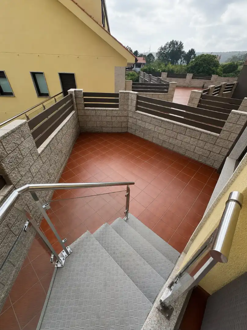 Ground floor for sale in Ribeira  with Storage room, Furnished and Community pool