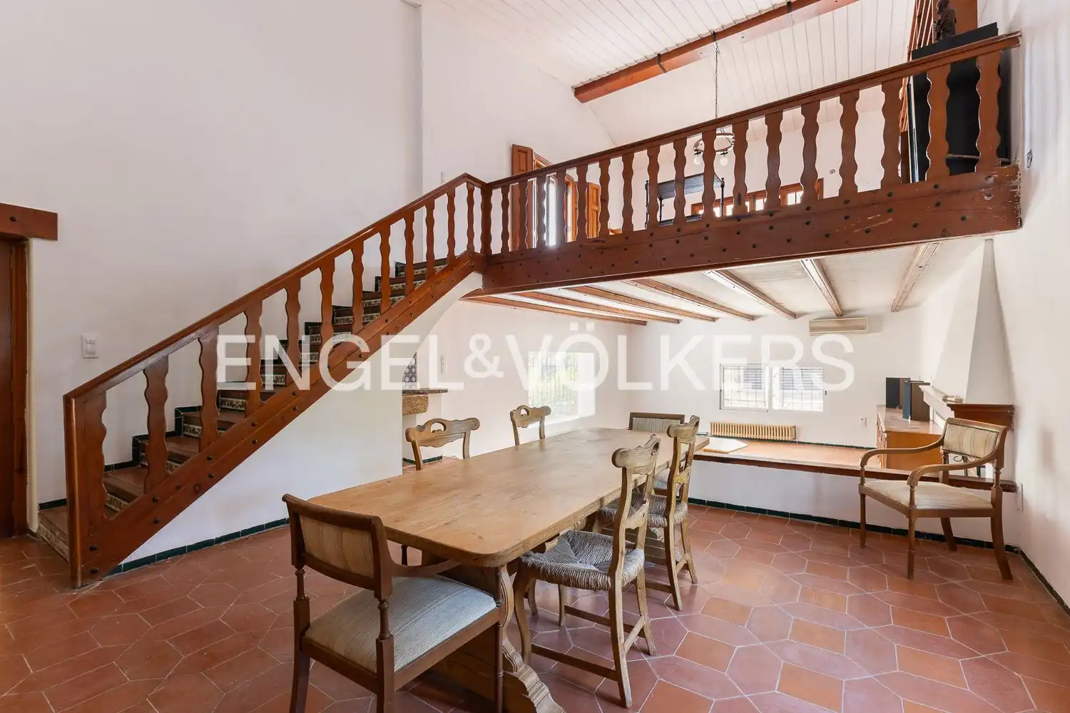 Comedor de Casa o chalet de alquiler en Paterna con Aire acondicionado, Calefacción y Jardín privado
