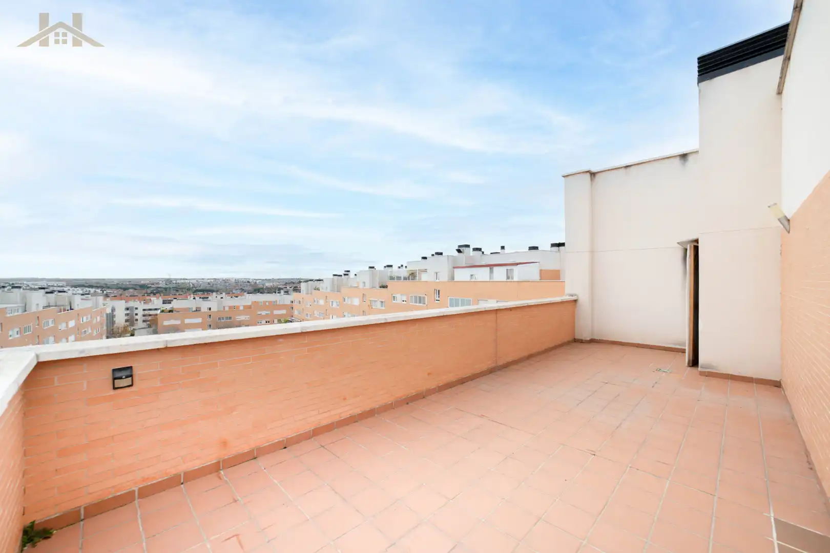 Terraza de Ático en venta en Arroyomolinos (Madrid) con Calefacción, Terraza y Trastero