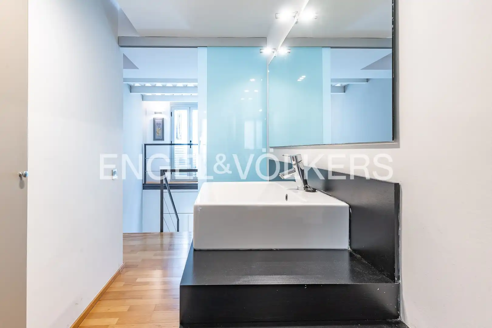 Habitación de Casa adosada en venta en Barcelona con Aire acondicionado, Calefacción y Parquet