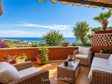 Maisonette mit Pool zum Verkauf in Passatge dels Pins Melis