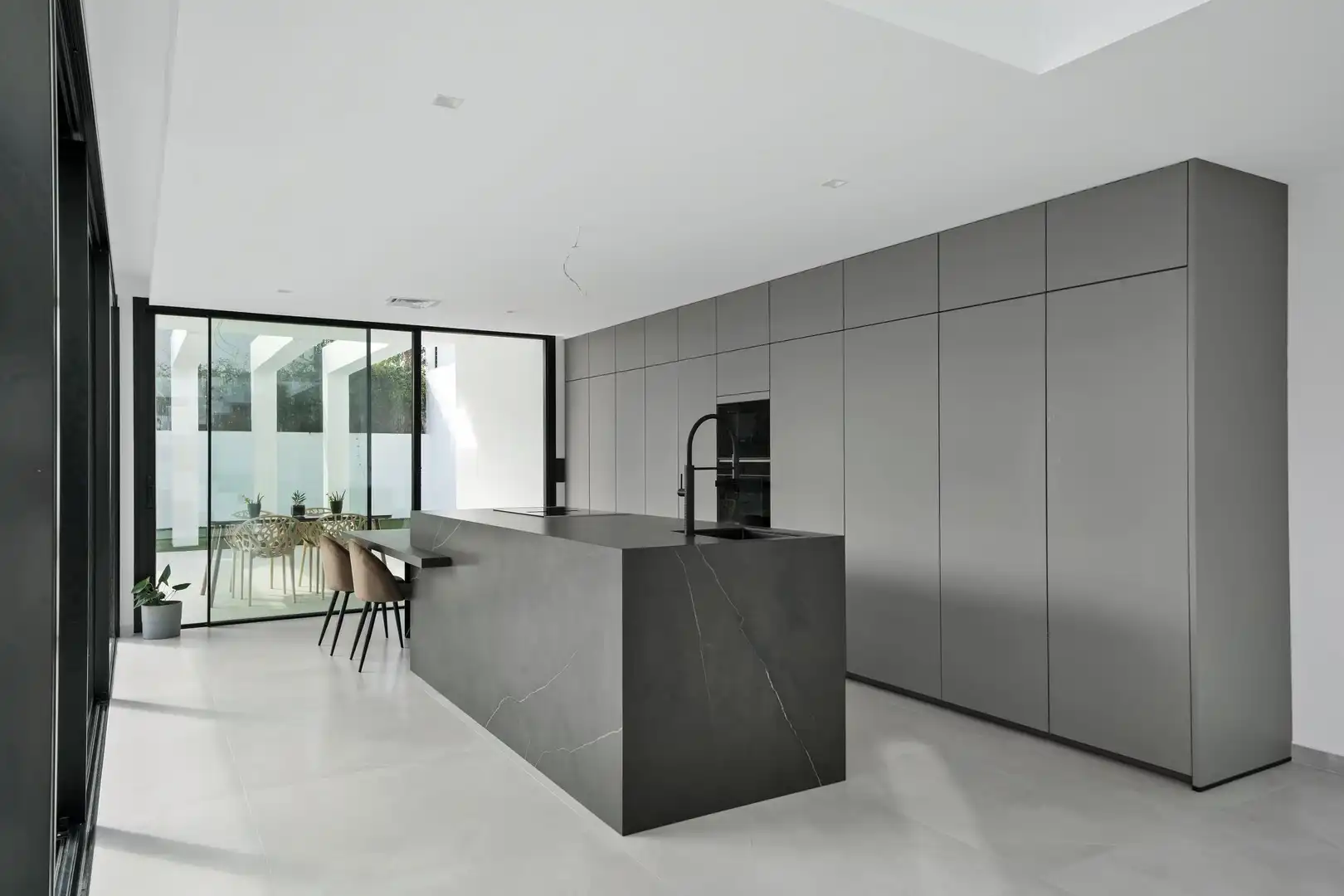 Villa mit Pool zur Miete in Urbanizacion el Herrojo #15, imagen 2