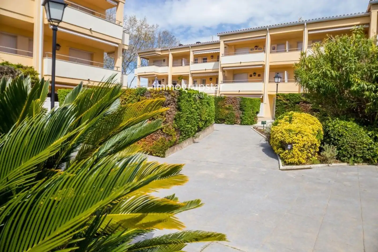 Vista exterior de Apartament en venda en Castell d'Aro, Platja d'Aro i s'Agaró amb Calefacció, Terrassa i Piscina