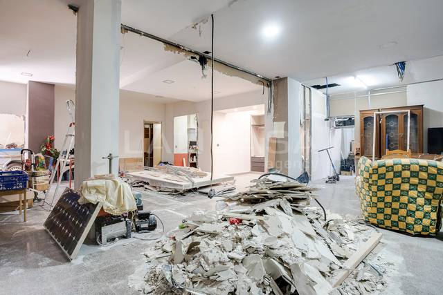 Local comercial en Venta en La Verneda i la Pau