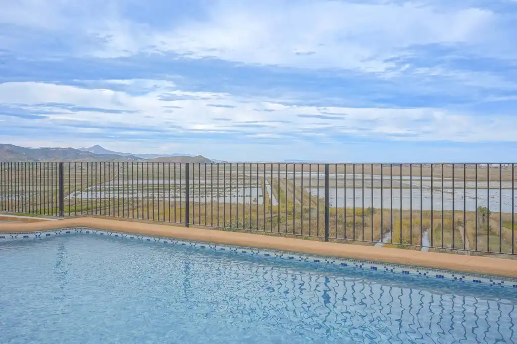 House with terrace for sale in Pego