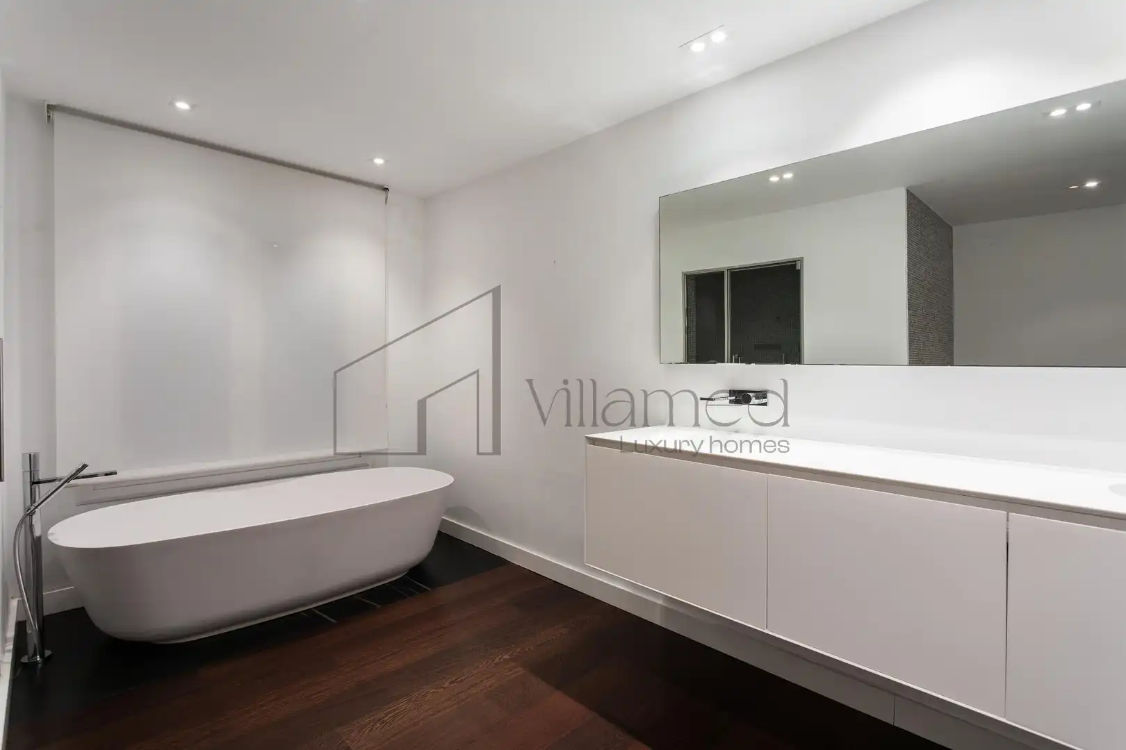 Baño de Casa o chalet en venta en L'Eliana con Aire acondicionado, Jardín privado y Terraza