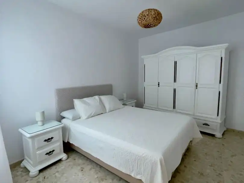 Schlafzimmer von Wohnung zur Miete in  Sevilla Capital mit Klimaanlage