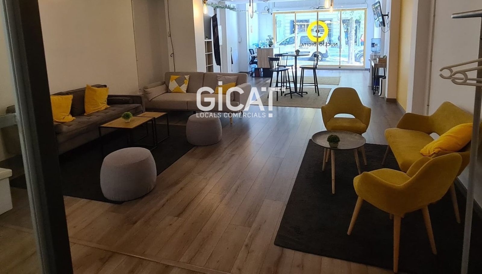 Living room of Premises to rent in  Barcelona Capital  with Air Conditioner