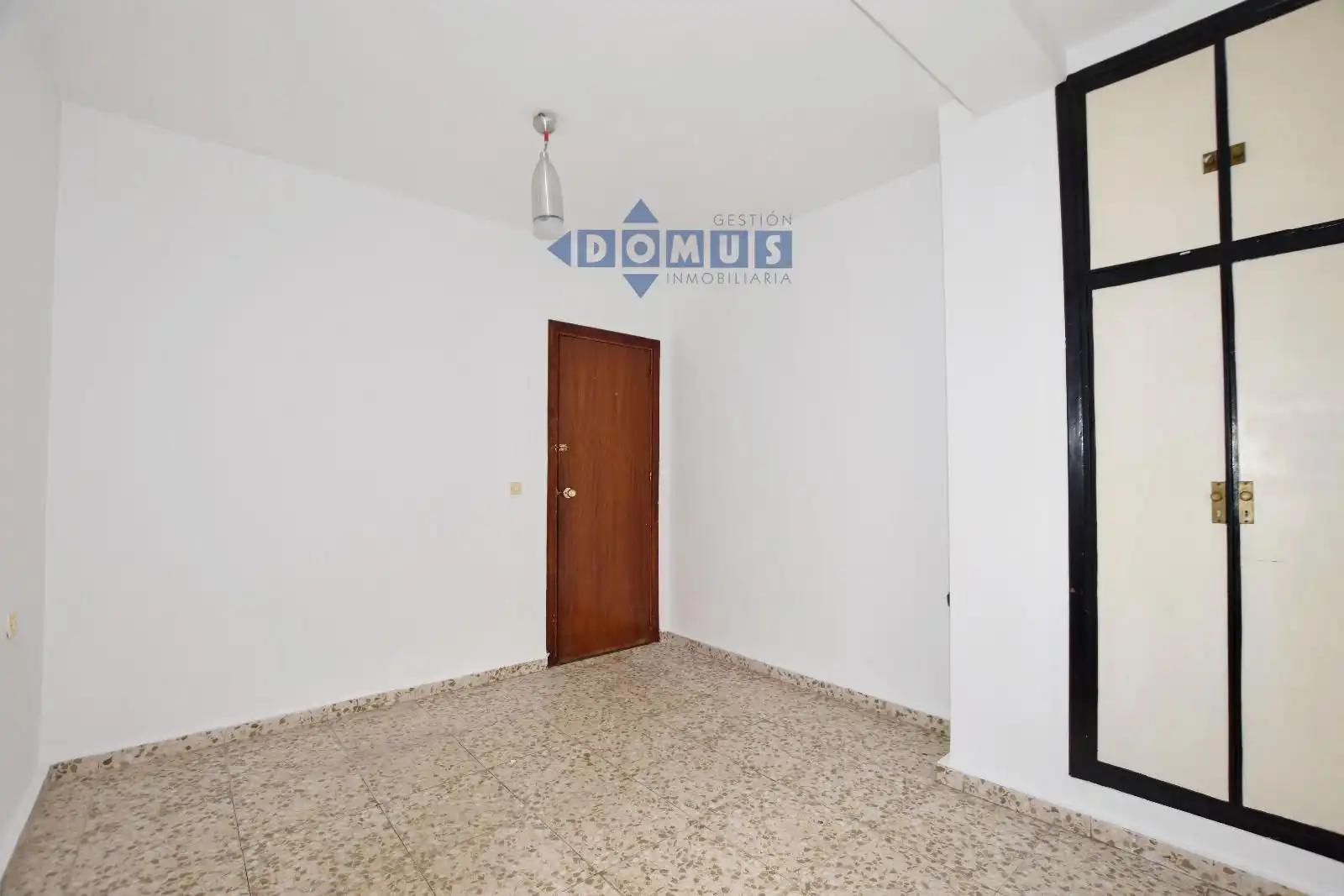 Bedroom of Flat for sale in Ronda  with Terrace and Storage room