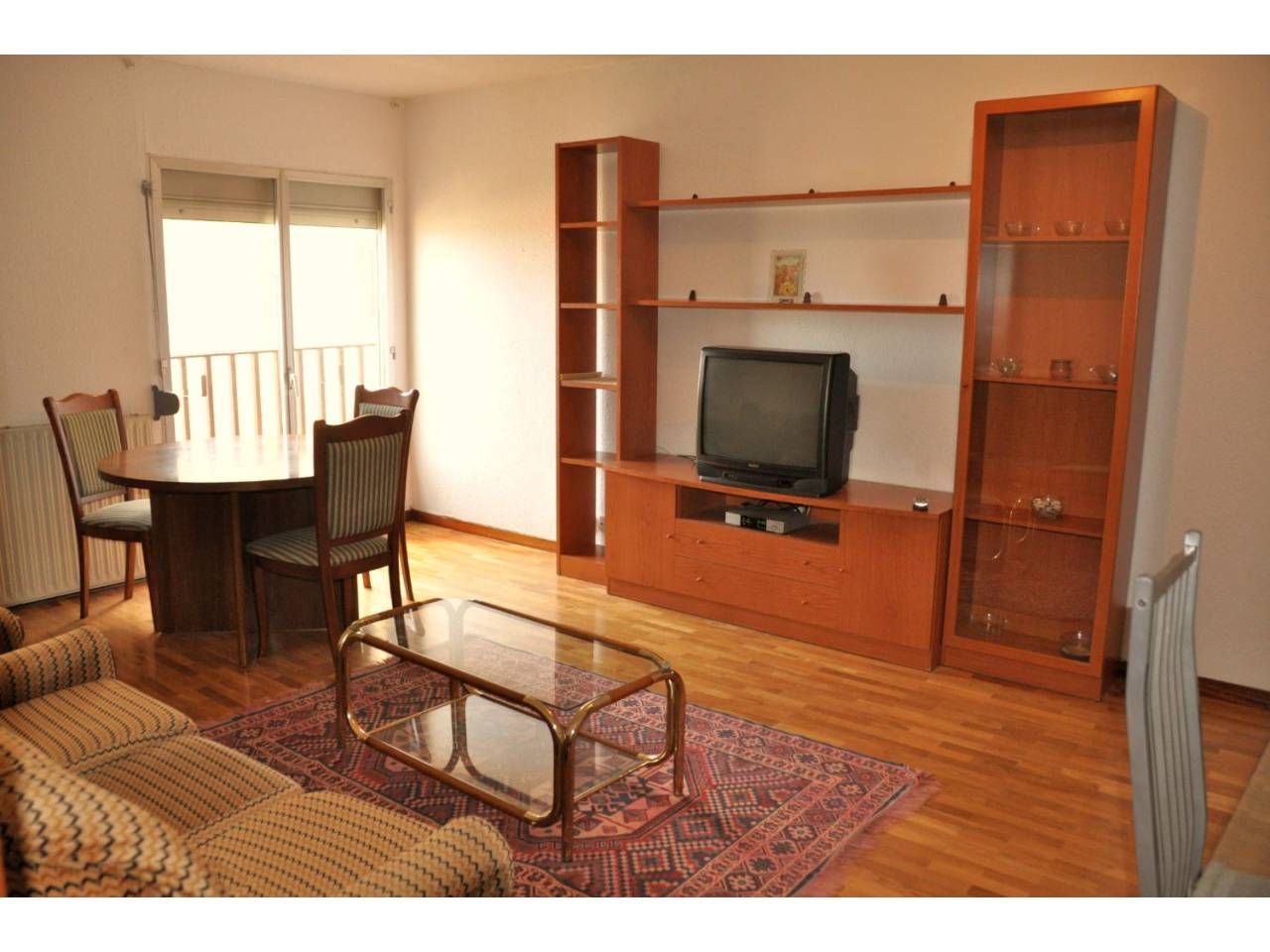 Living room of Flat to rent in Villamuriel de Cerrato  with Heating, Parquet flooring and Terrace