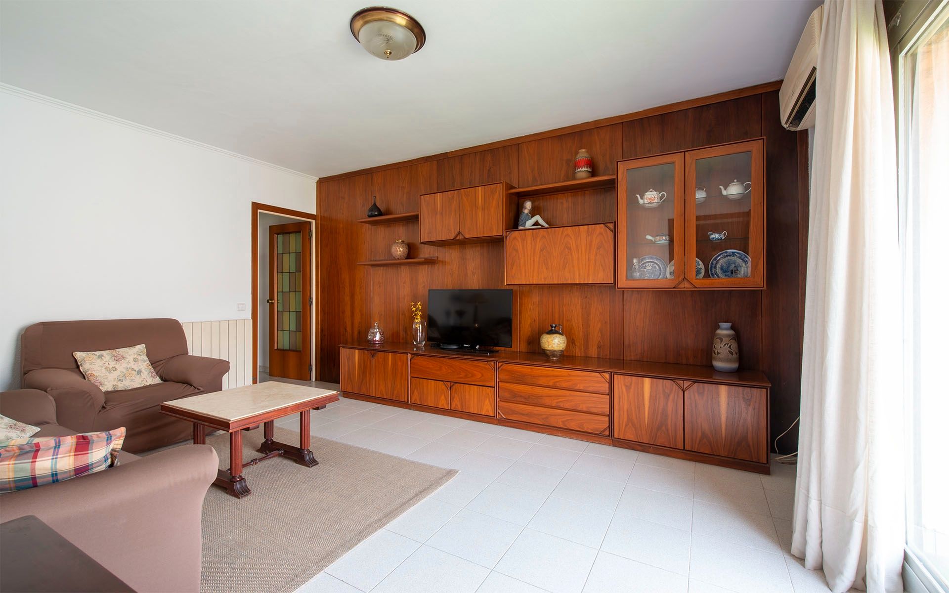Living room of Duplex for sale in L'Hospitalet de Llobregat  with Air Conditioner, Heating and Terrace