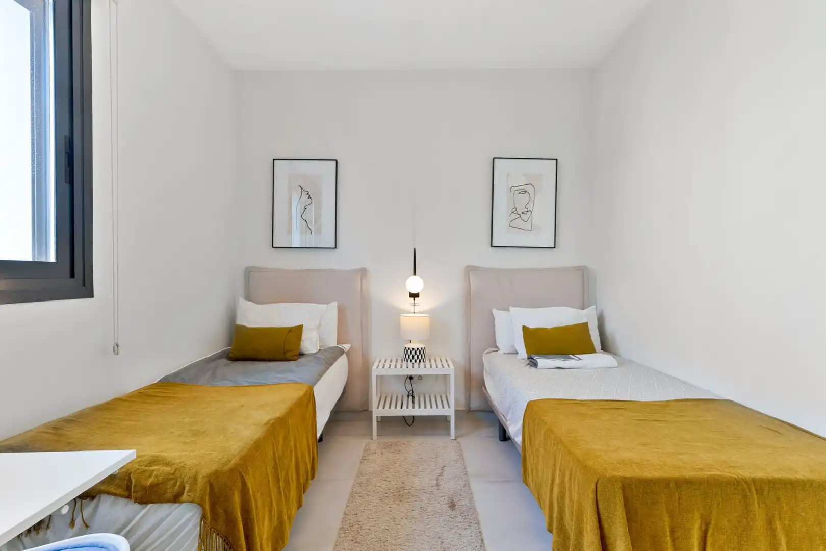 Schlafzimmer von Wohnungen zum Verkauf in Estepona mit Klimaanlage, Terrasse und Schwimmbad