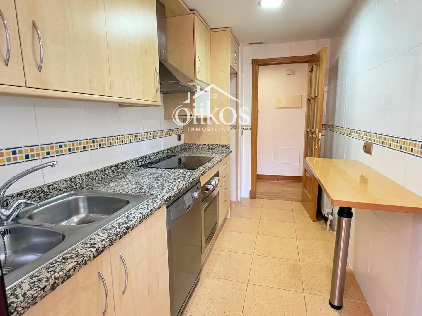Cocina de Piso en venta en Salamanca con Calefacción, Parquet y Piscina