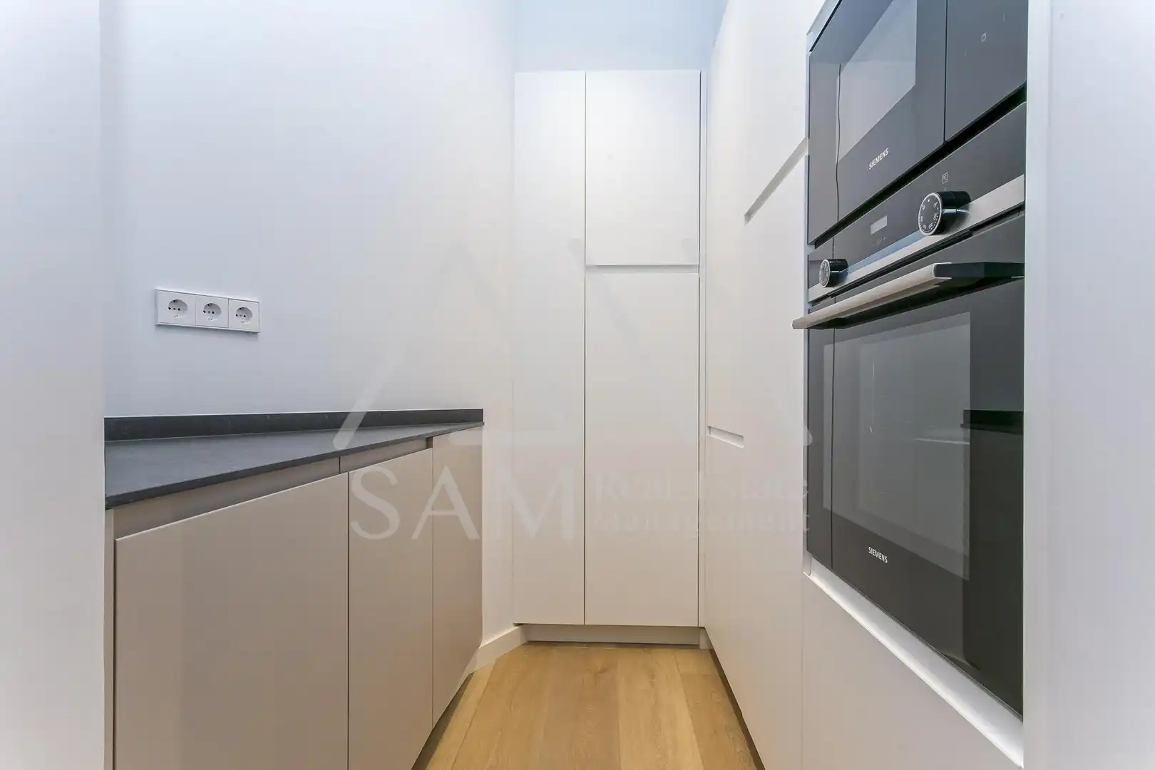 Küche von Wohnung zum Verkauf in Barcelona mit Heizung und Gemeinschaftspool