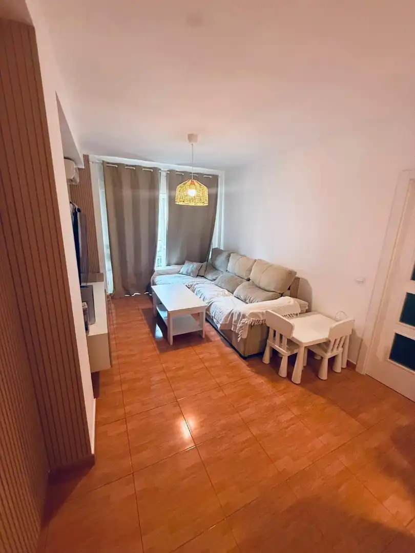 Sala d'estar de Pis en venda en Jerez de la Frontera amb Aire condicionat, Terrassa i Balcó