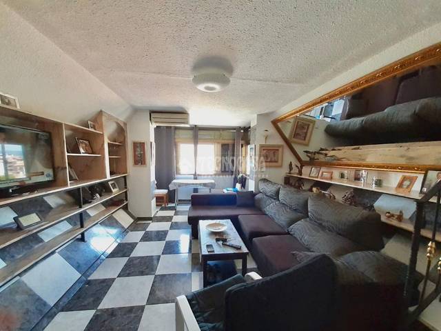 Piso en Venta en C. Alcalde Joaquín Quiles en Alegría de la Huerta- Jardín de Málaga