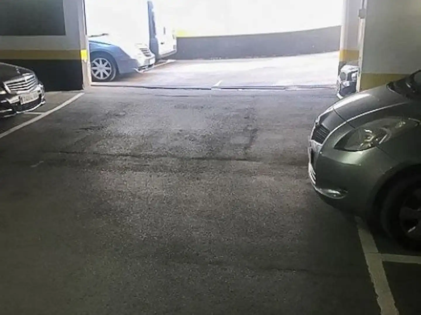 Garage for rent in ALVAREZ DE BAENA, Ríos Rosas - Nuevos Ministerios