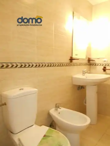 Flat for rent in Calle Emilia Pardo Bazán, Joaquina Eguaras