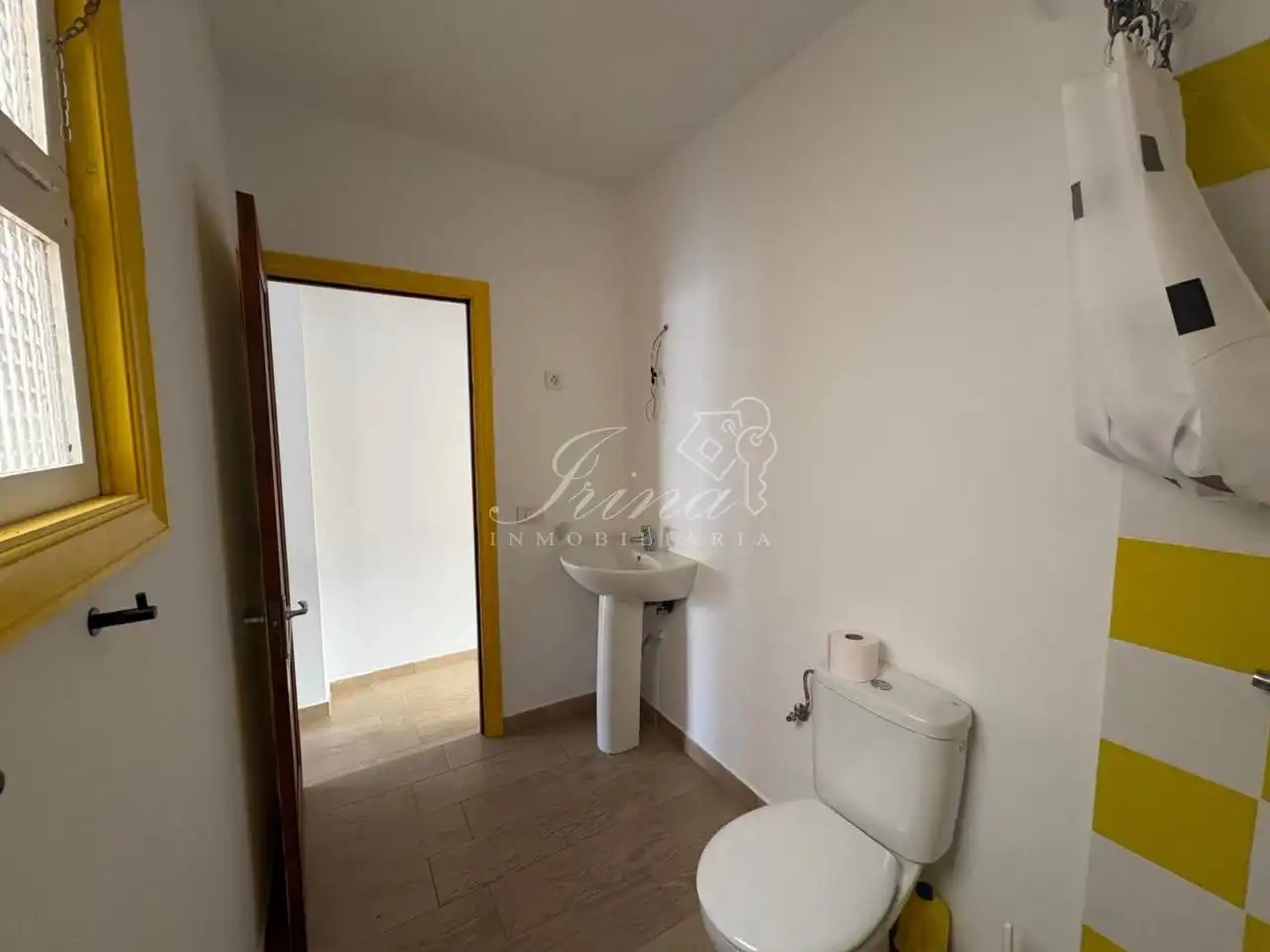 Baño de Piso en venta en Santa Cruz de la Palma con Terraza y Balcón