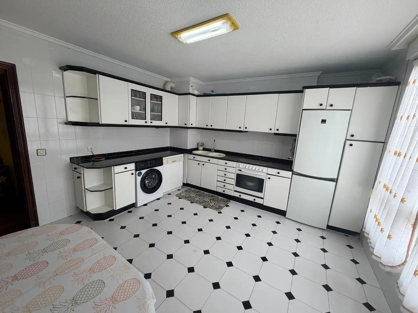 Kitchen of Flat for sale in Santoña  with Furnished