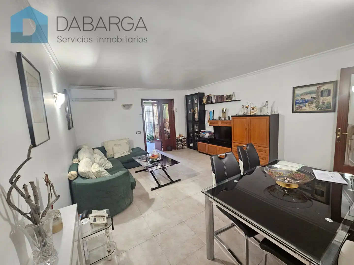 Sala d'estar de Casa o xalet en venda en Ripollet amb Aire condicionat, Calefacció i Terrassa