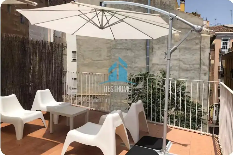 Terrace of Houses for sale in Valencia  with Air Conditioner, Terrace and Furnished