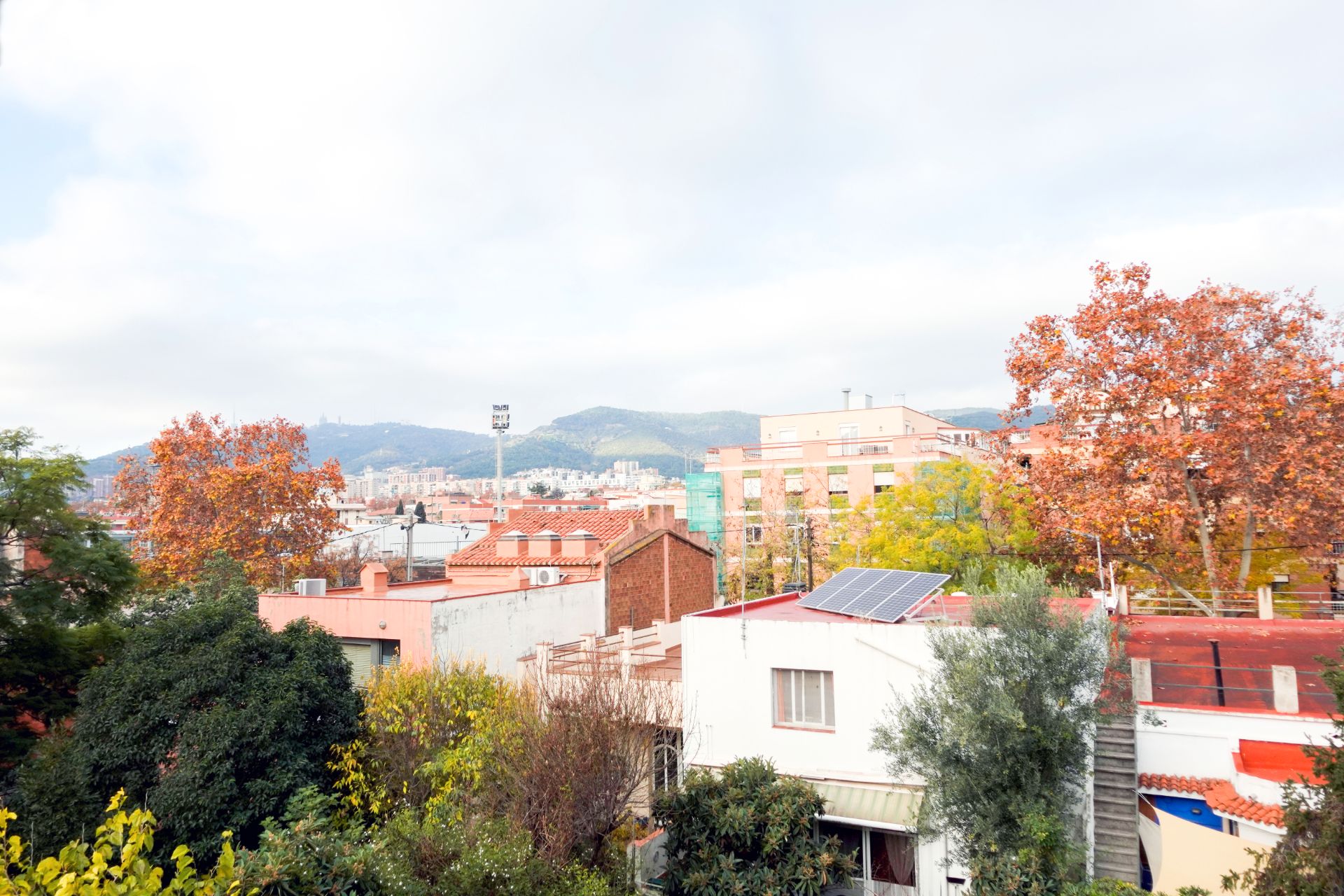Vista exterior de Piso en venta en  Barcelona Capital con Aire acondicionado, Trastero y Horno