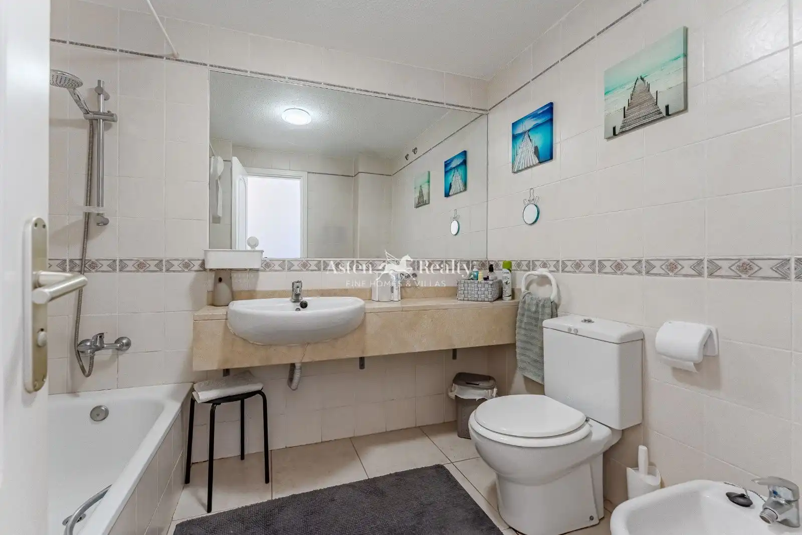 Bathroom of Attic for sale in Adeje  with Terrace, Storage room and Swimming Pool