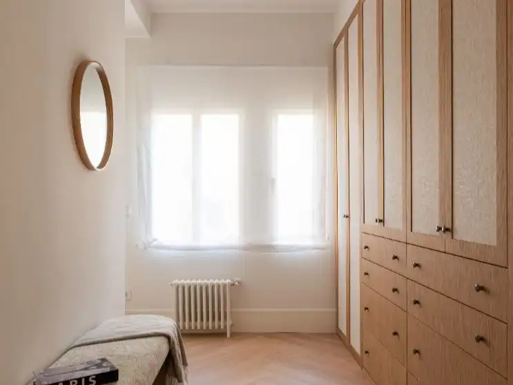 Bedroom of Flat for sale in  Madrid Capital  with Air Conditioner and Balcony