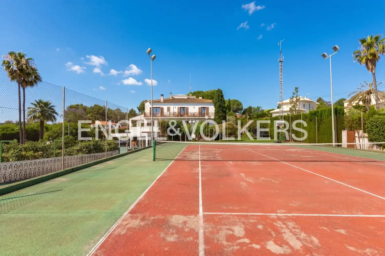 Vista exterior de Casa o chalet en venta en Chiva con Aire acondicionado, Calefacción y Jardín privado