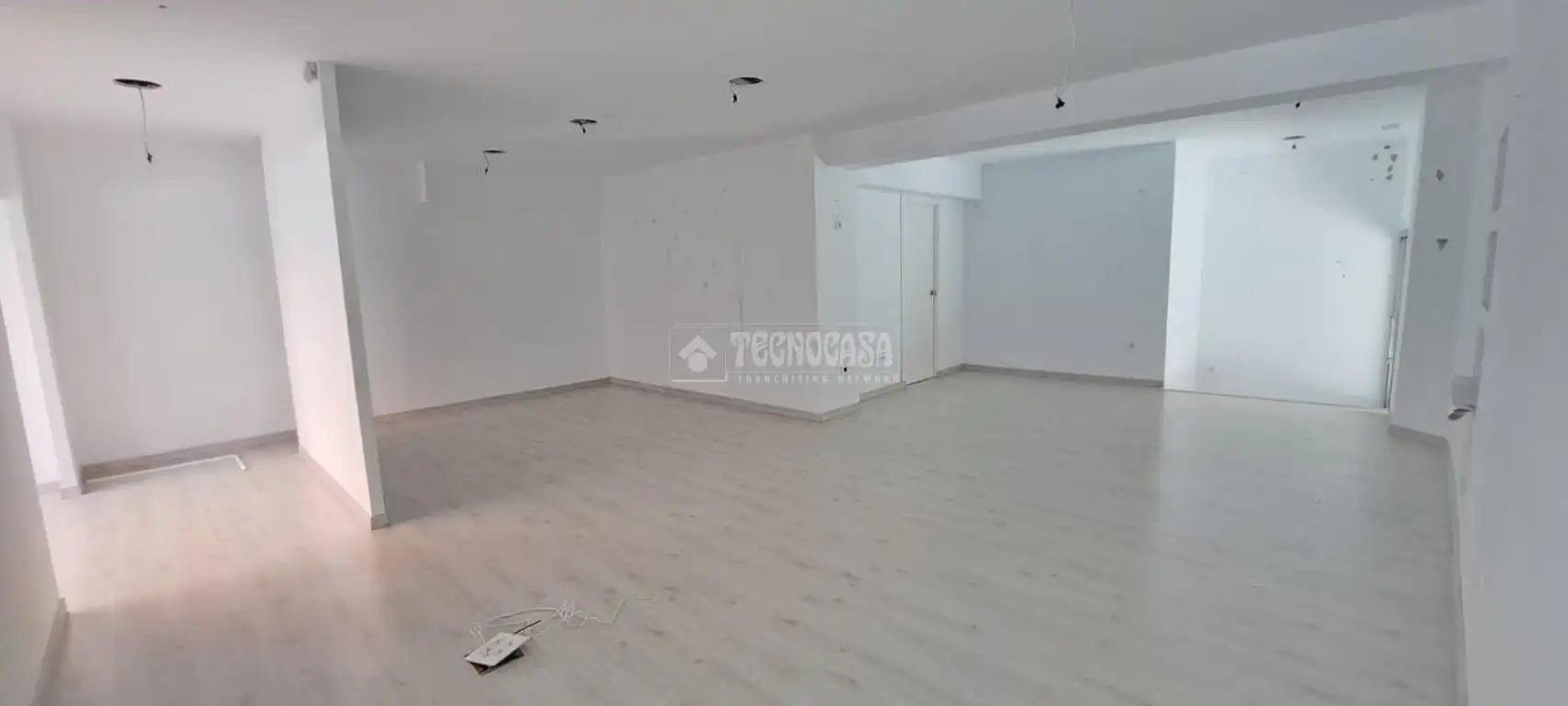 Commercial properties for sale in Ávila  with Parquet flooring and Alarm