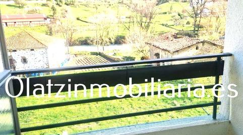 Foto 2 de Piso en venta en Güeñes, Bizkaia