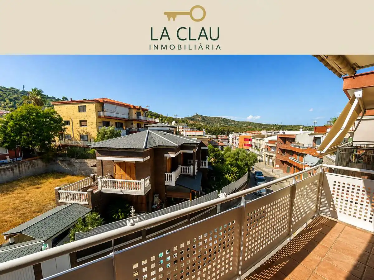 Exterior view of Attic for sale in Viladecans  with Air Conditioner, Heating and Terrace